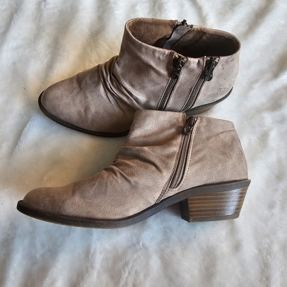 Blowfish Boots Womens Size 10 Double Zip Ankle Booties‎ Low Heel Casual Boot